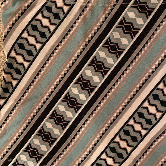 BCBG halter top - Picture 10 of 14